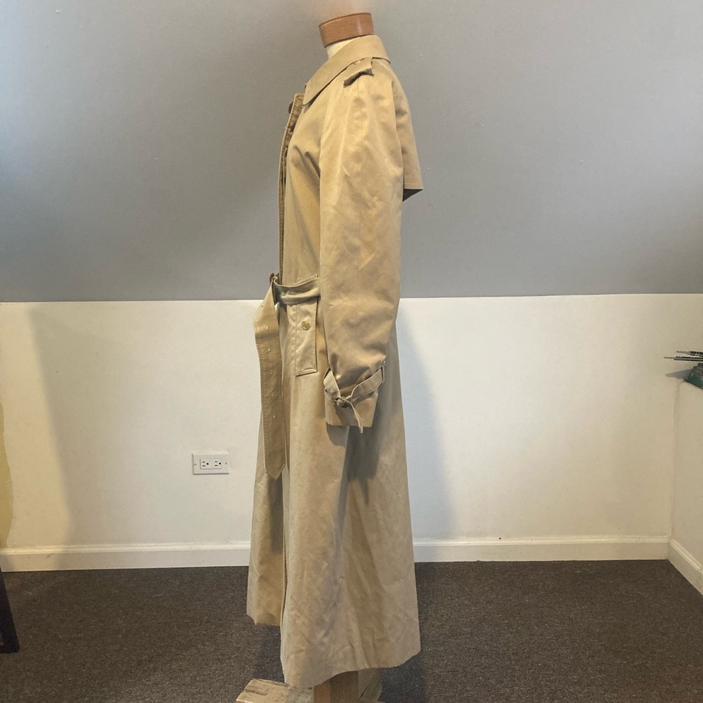 Burberry Vintage Kensington Trench Coat - Picture 3 of 16